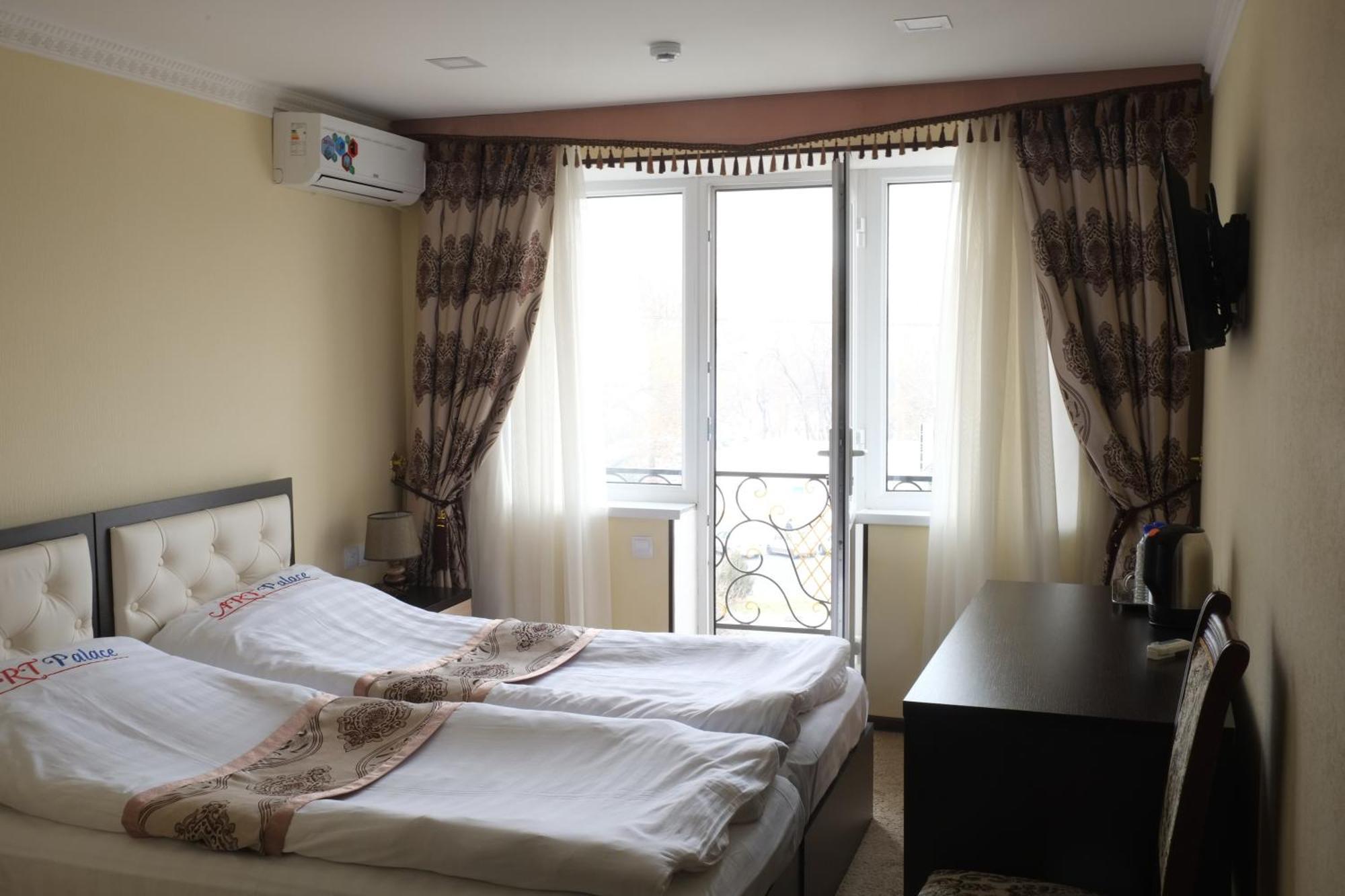 Hotel Art Palace Tashkent Luaran gambar